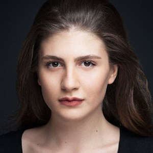 Чагла Ырмак в главной роли Эданур
